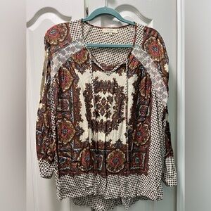 Umgee top in size medium